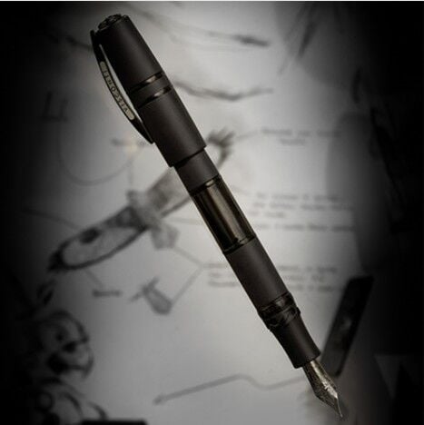 Homo Sapiens Dark Crystal